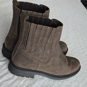 Clarks Women's Brown Ankle Boots